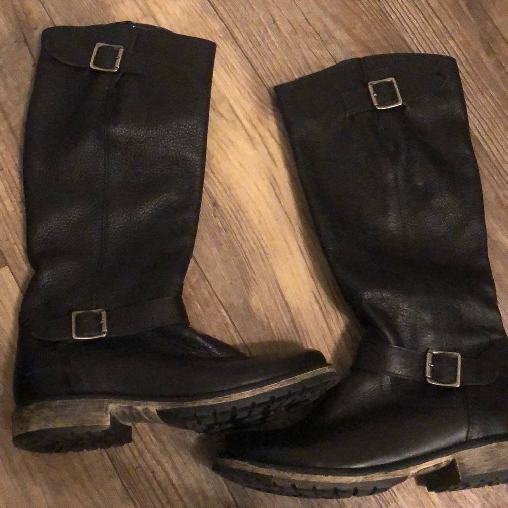 Steve Madden Boots